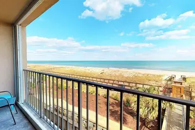 Image de Cabana De Mar# 214 - Oceanfront Premier Boardwalk Property