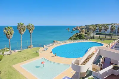 Image de New! 4 bedroom apartment with panoramic swimming pool