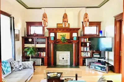 Image de Spacious 3-bedroom apartment with WiFi, Ac in charming Denver