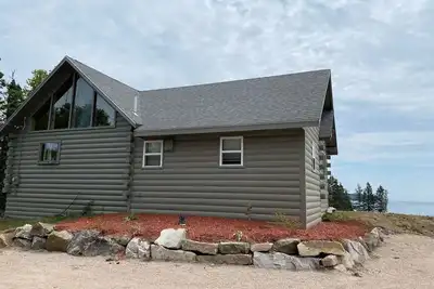 Image de Cozy Quaint 2-bedroom ocean view cabin in peaceful Jonesport with WiFi