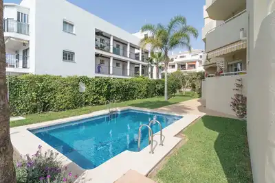 Image de Sun and Beach - Swimming Pool - Parking - Carihuela Area