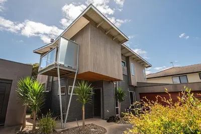 Image de Summer Lane by Property Mums