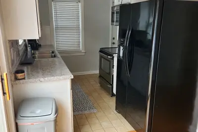 Image de Charming 3-bedroom house with WiFi, Ac in enjoyable Indianapolis