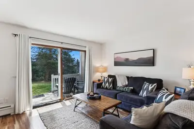 Image de First Chair: 2 br with resort pool, hot tub, sauna & gym in great location!