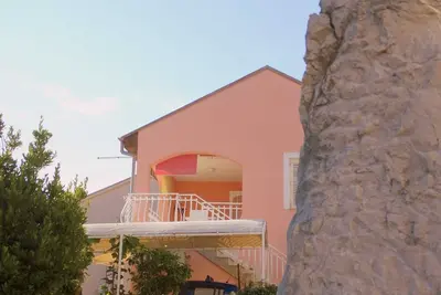 Image de Two Bedroom Apartment with Balcony and Sea View