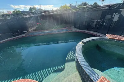 Image de Relax @ Retreat Pool Hot Tub Billiards Game Sf Bay
