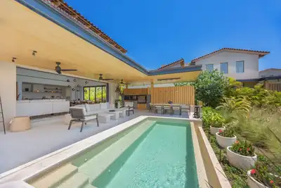 Image de Luxury Villa with Ocean View in Punta Mita: With Private Pool and Housekeeping