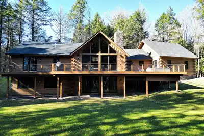 Image de 5-Bedroom Luxury Home on 7 Secluded Acres (10min from Windham Mountain)