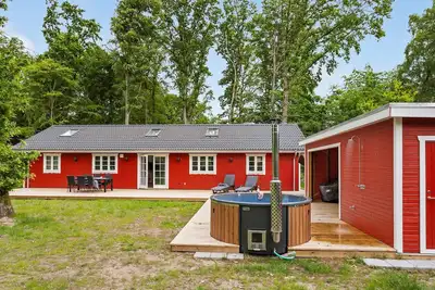 Image de Superbe maison Ă Glesborg avec sauna