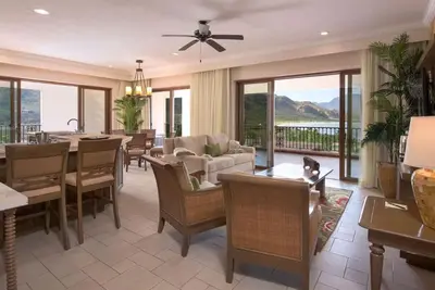 Oceanfront Paradise with Private Terrace in Loreto