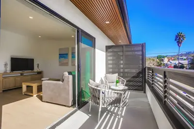 Image de Surf Spot 4 - beautiful 1 bedroom apartments walking distance to Windansea Beach