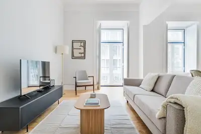 Image de Blueground | Avenidas Novas 3bd apartment