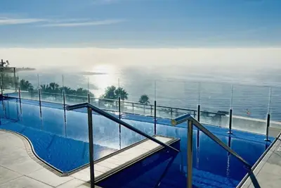 Image de Luxury Duplex Infinity Pool - EHHouse