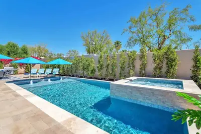 Image de Casa Bravo w/ Saltwater Pool, Spa & Resort Access