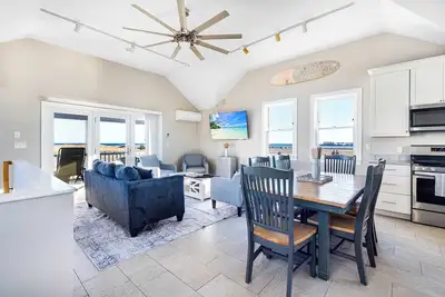 Image de Oceanview Oasis | 4br Monthly | Hampton Beach