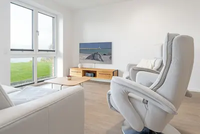 Image de Vacation apartment Abendröte with fantastic lake view in Holstein Switzerland