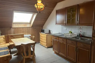 Image de Cozy apartment with two bathrooms and a large kitchen