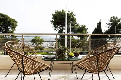 Image de Champagne Sea View Apartment by BiNoBi!