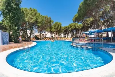 Image de Appartement rénové avec piscine et clim à 300m de la plage, Salou