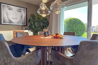 Image de Your \"Lieblingsplatz\": Exclusive living with terrace, garden and pool