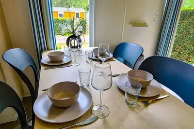 Image de Luxurious mobile home at Resort Walsdorf, Luxembourg, for 8 guests. Ideal for nature and culture lovers.