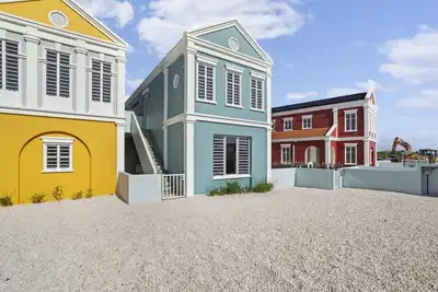 Luxury semi-detached villas, Sup boards, barbecue, and access to a shared pool