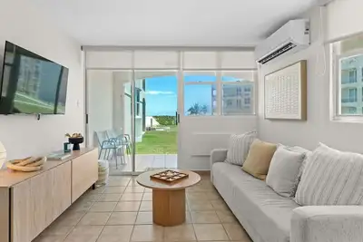 Image de Haudimar Villa | Beachside Escape w. Pool