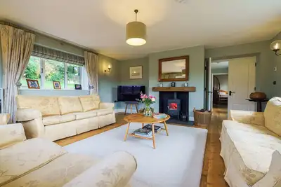 Image de Country House Retreat in the heart of the Cotswolds for family and friends