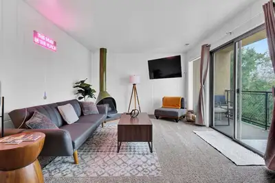 Image de North End Nook in the Heart of Downtown