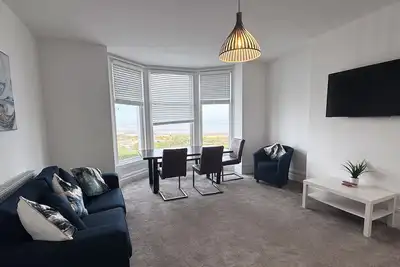 Image de Salty Puffin - A Sea View Retreat