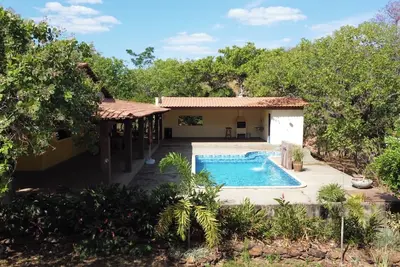Image de Super-equipped farmhouse, close to the city with swimming pool and hot tub