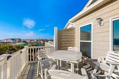 Image de Tranquil Townhome in Surf City, Nc with Beach Views and Dog Friendly
