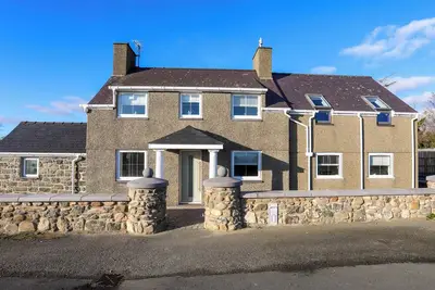 Image de Ty'N Ffridd, pet friendly, country holiday cottage in Criccieth