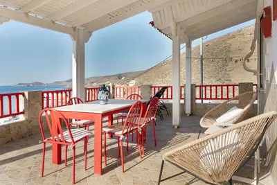 Image de Villa 'Christina 2 Kythnos' avec vue sur mer, Wi-Fi et climatisation