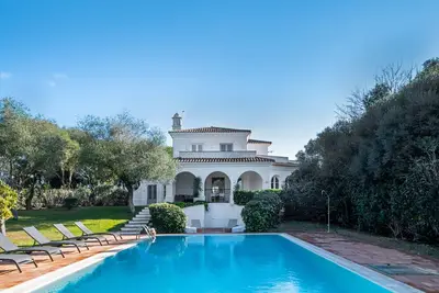 Villa 'Par' avec piscine privée, Wi-Fi et climatisation