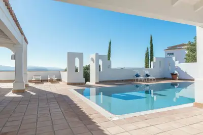 Villa 'Muscari' avec piscine privée, Wi-Fi et climatisation