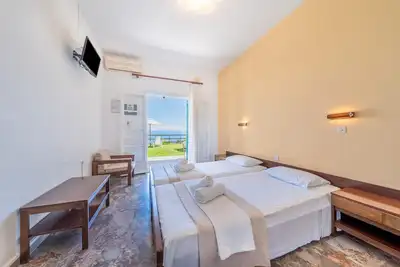 Image de Chambre 'Garden View 1' avec terrasse privée, Wi-Fi et climatisation