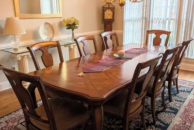Image de Expansive Estate - Room for the whole family!