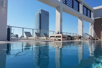 Image de Chic 2-bedroom condo in the heart of Downtown Miami - Rooftop Pool