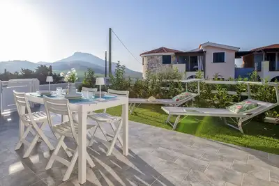 Image de Joli appartement pour 5 personnes avec piscine, climatisation, Wifi, Tv, terrasse et parking