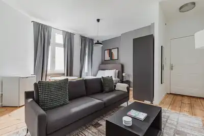 Image de Blueground | Neukölln studio apartment
