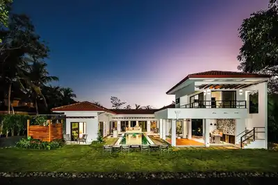 Image de Exclusive Hacienda Pinilla Villa with Private Pool, Beach Club Access, and Personal Concierge