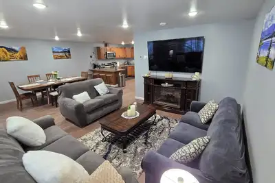 Image de Alaska Charm 3-bedroom townhome with WiFi in brilliant Fairbanks