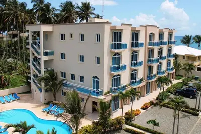 Image de 1bd  apartment walking distance to beach and shops, Ac/WiFi/pool