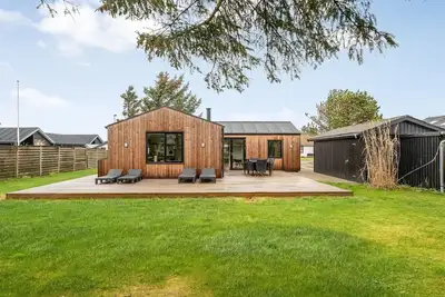 \"Hellena\" - 600m from the sea by Interhome