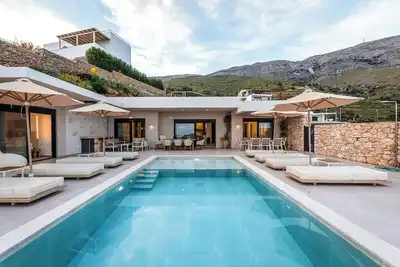 Image de Villa Elysian est une belle villa spacieuse pour 8 personnes