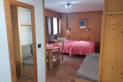 Image de Studio cosy au cœur de Brides-les-Bains, balcon, wifi, parking, animaux admis