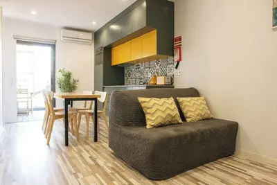 Image de Bright and Contemporary Flat w/ Balcony
