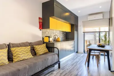 Image de Modern and Stylish Flat w/ Balcony