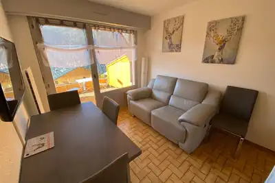 Image de Studio à Petit-Châtel, près pistes, terrasse, parking